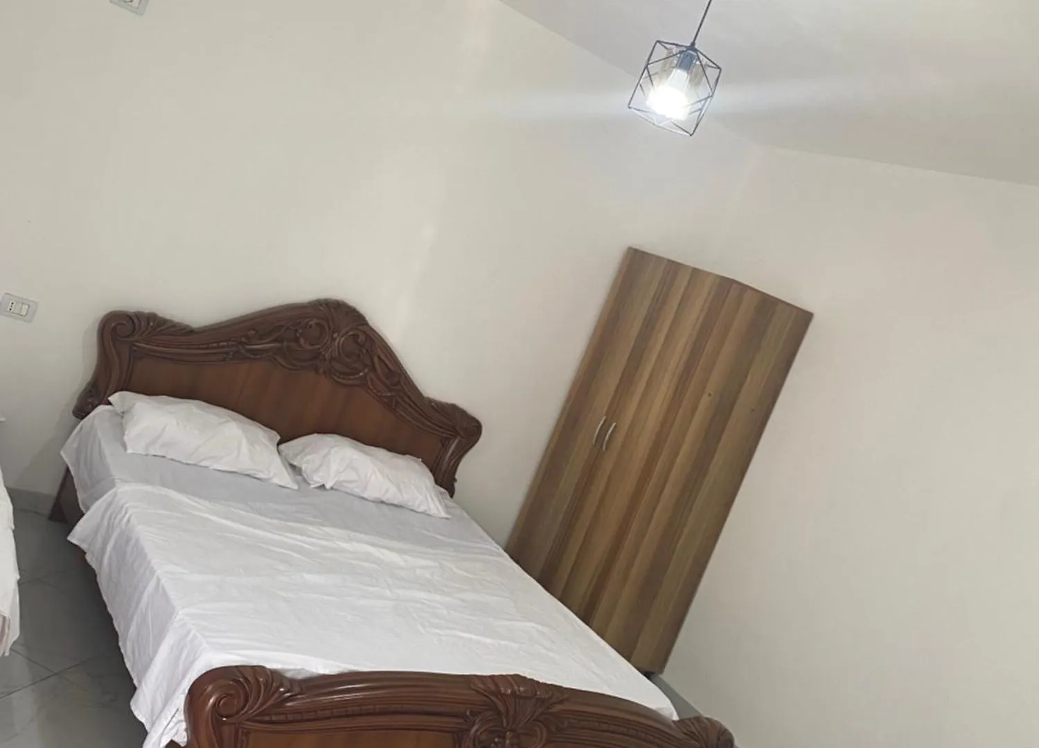 Guesthouse Malaj Baks-Rrjoll 0*,
